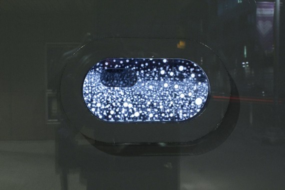 HARRON_VRLENS_03